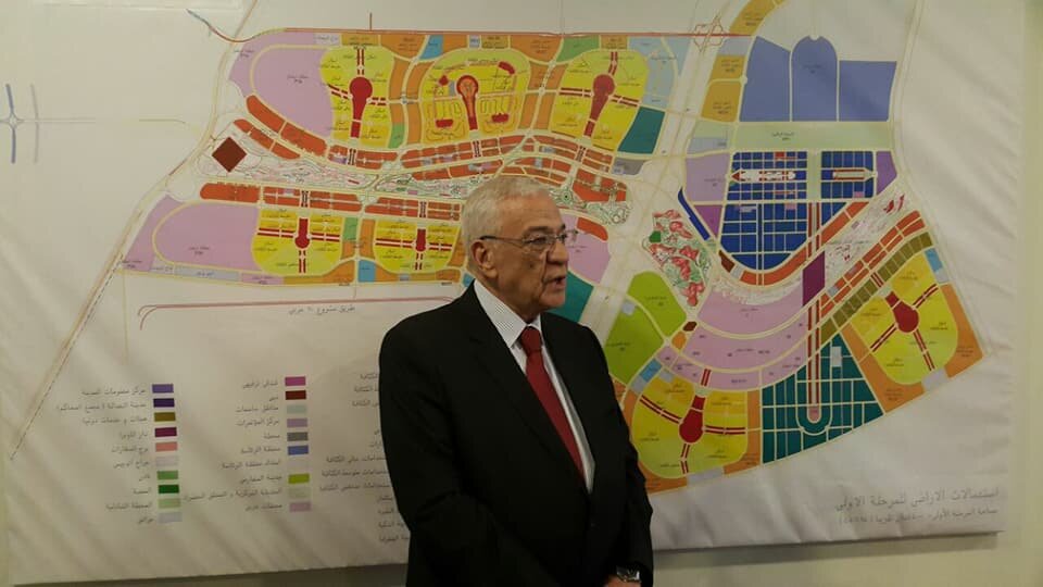 مهندس محمود السرنجاوى رئيس نادى الزهور اثناء تخصيص ارض للنادى بالعاصمة الادارية