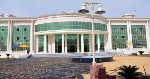 النادى الاسماعيلى فرع النخيل