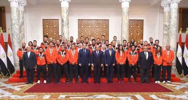 تكريم اللاعبين المصريين