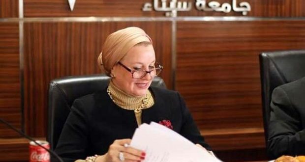 الدكتورة هالة عثمان المسلمى، عميد صيدلة القنطرة جامعة سيناء
