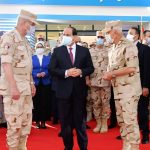 الرئيس عبد الفتاح السيسي يتفقد مستشفي القوات المسلحة للعزل الصحي بأرض المعارض