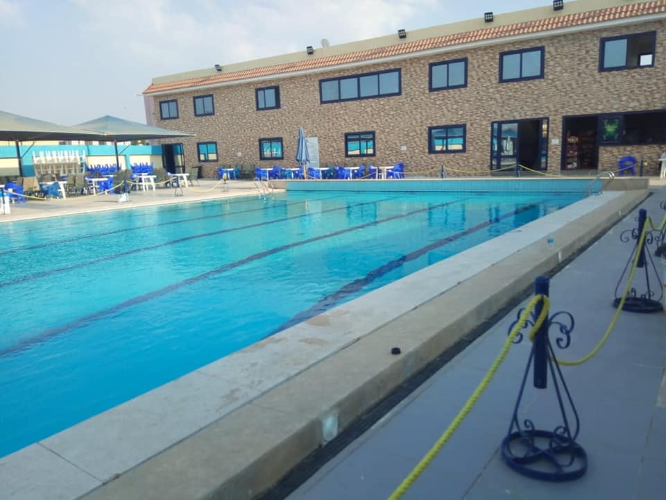 جمام سباحة نصف اوليمبي نادي الإعلاميين الرياضي