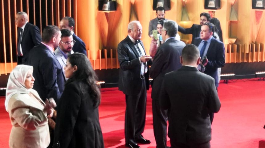 نجيب ساويرس في افتتاح مهرجان القاهرة السينمائي الدورة 42